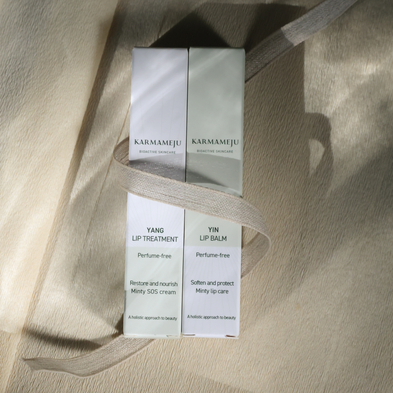 YANG lip treatment
